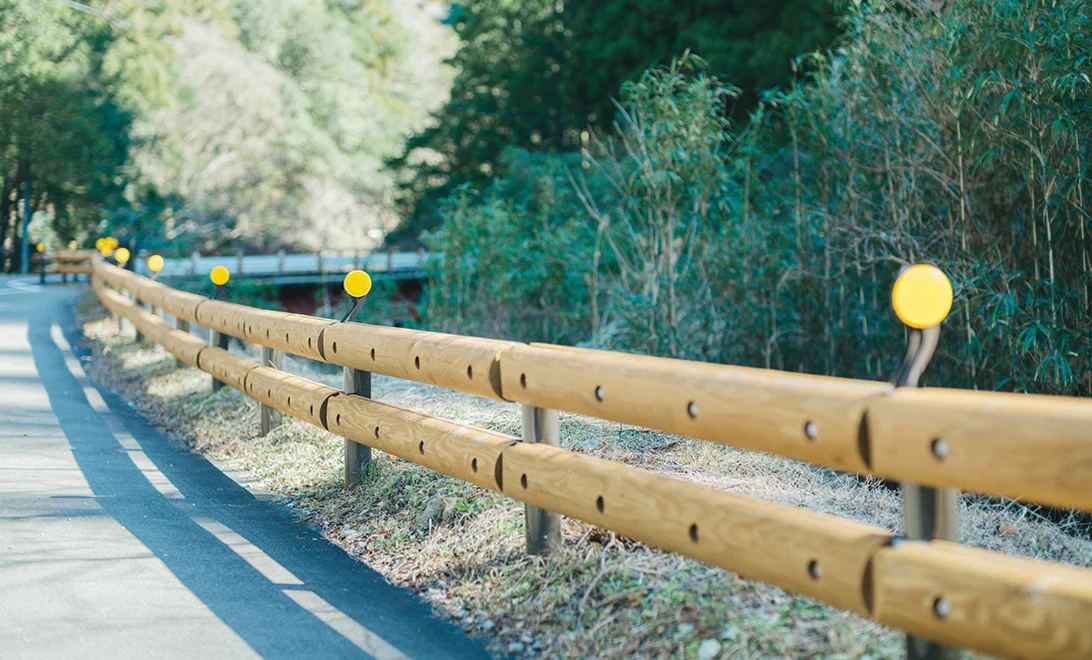 木製ガードレール（まるぼう）